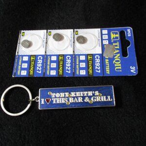 Toby Keith I Love This Bar Light Up Keychain w/Batteries